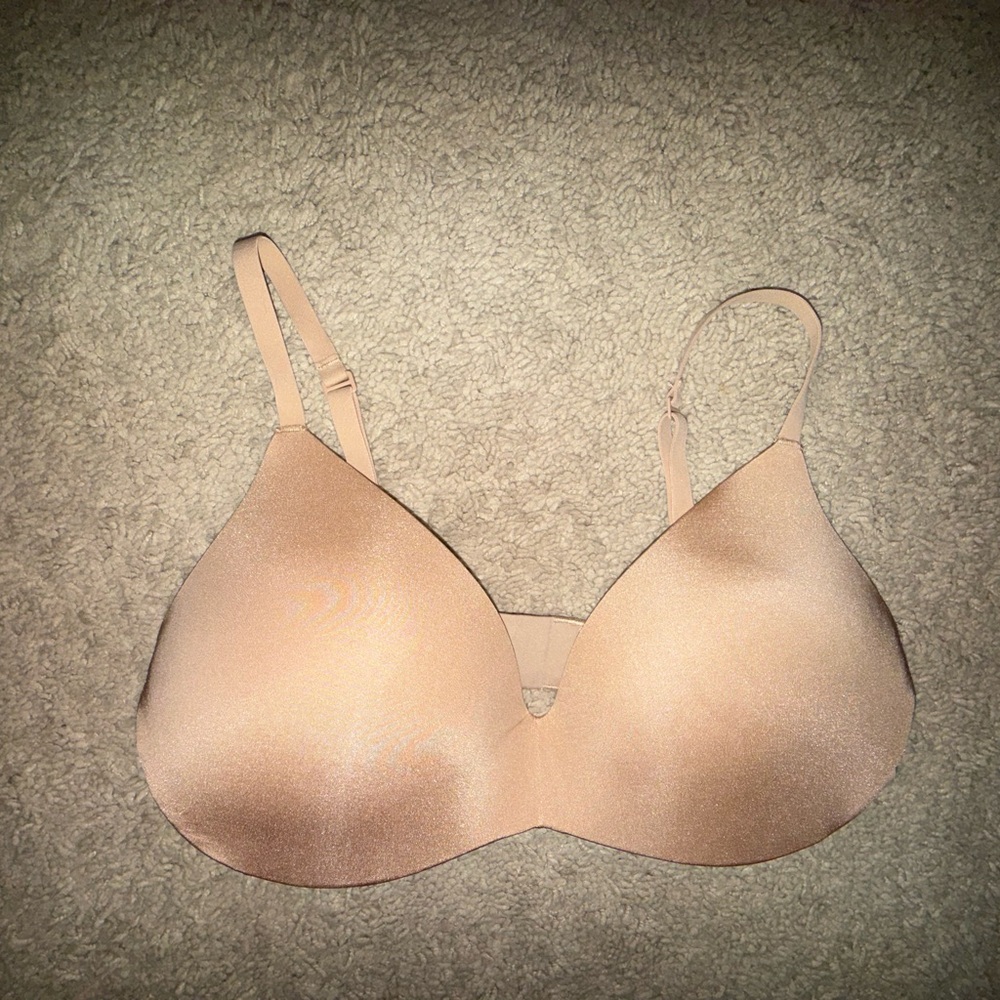 SKIMS Nude Wireless T-Shirt Bra